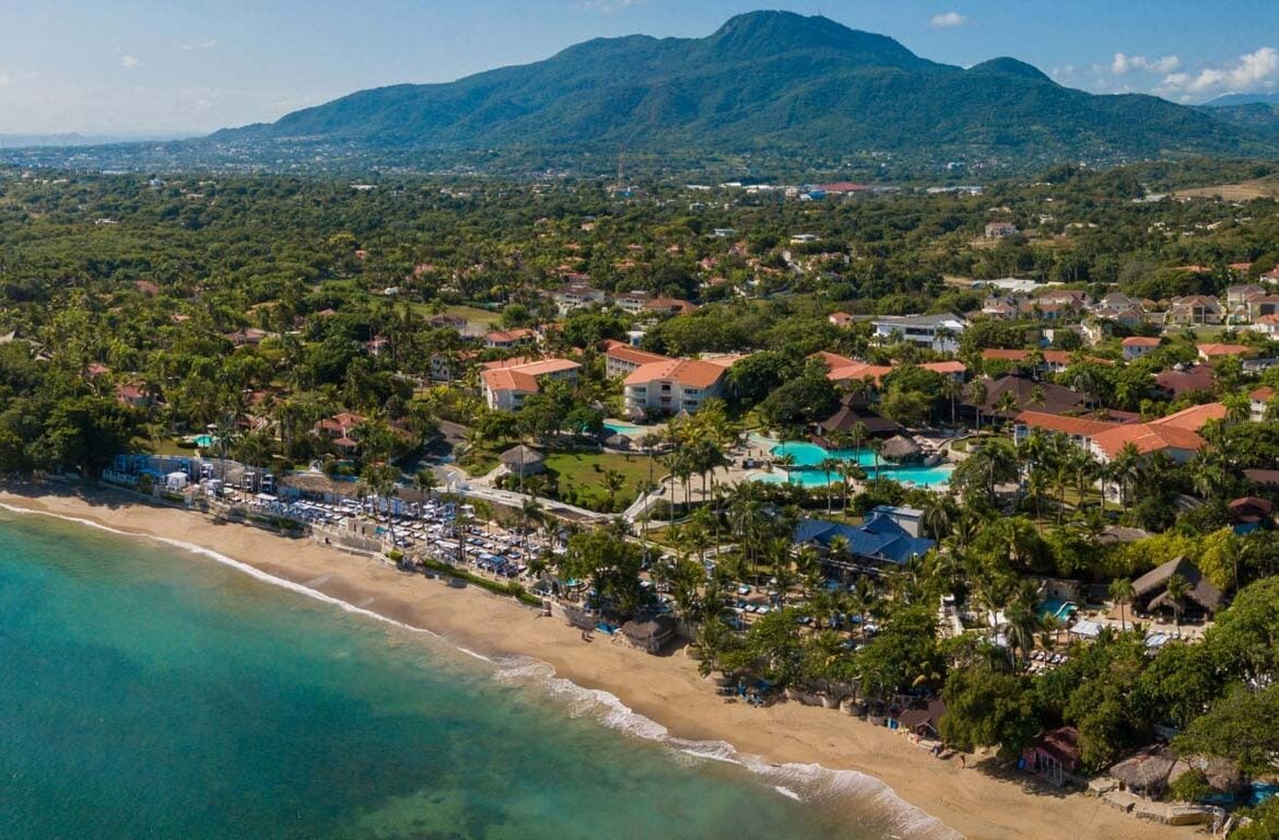 Lifestyle Tropical Beach Resort & Spa