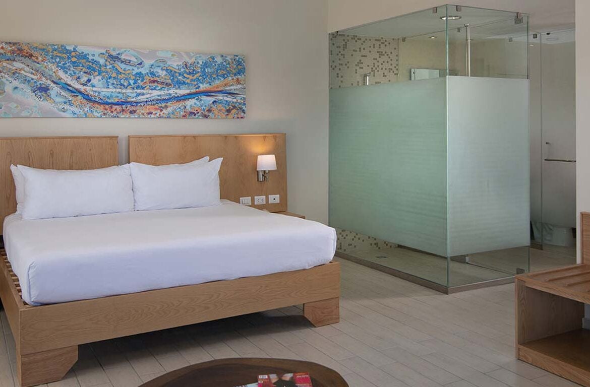 Lifestyle Tropical Beach Resort & Spa Bedroom