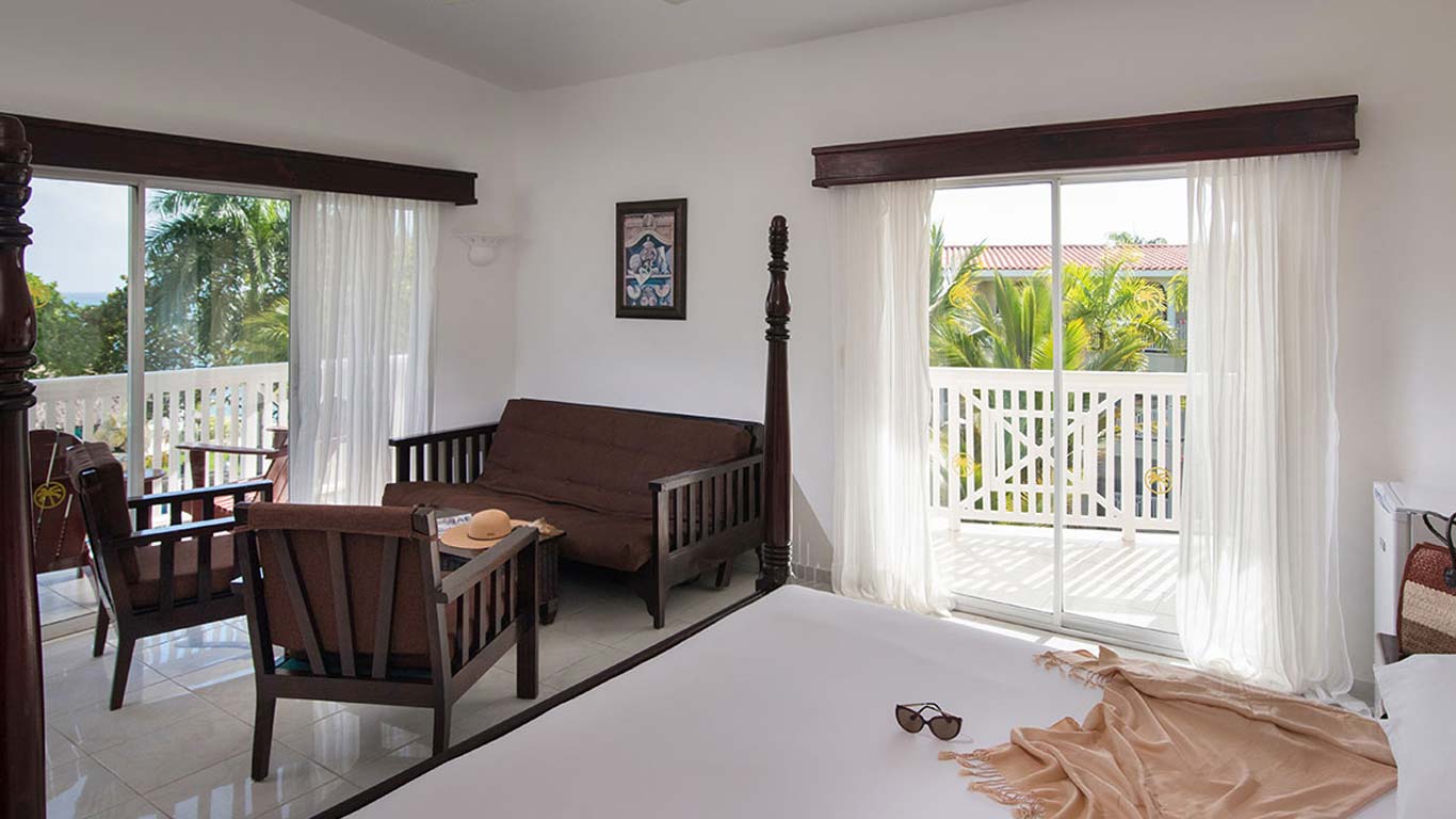 Lifestyle Tropical Beach Resort & Spa Living Room