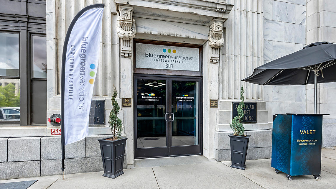 Bluegreen Downtown Nashville Entrance