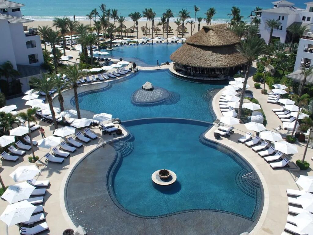 Cabo Azul Resort