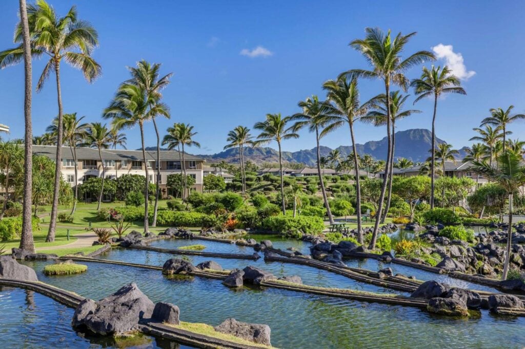 RCI Flights: Hilton Vacation Club The Point At Poipu