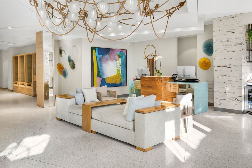 Marriott Vacation Club Pulse, South Beach Lobby