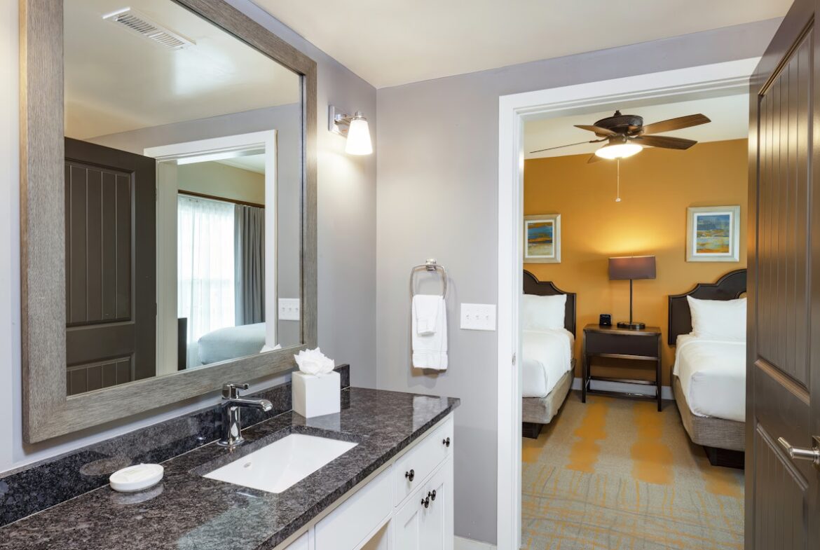 WorldMark Orlando Kingstown Reef Bathroom 2