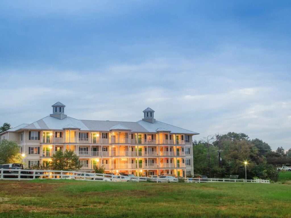 villages at lake palestine, silverleaf resorts
