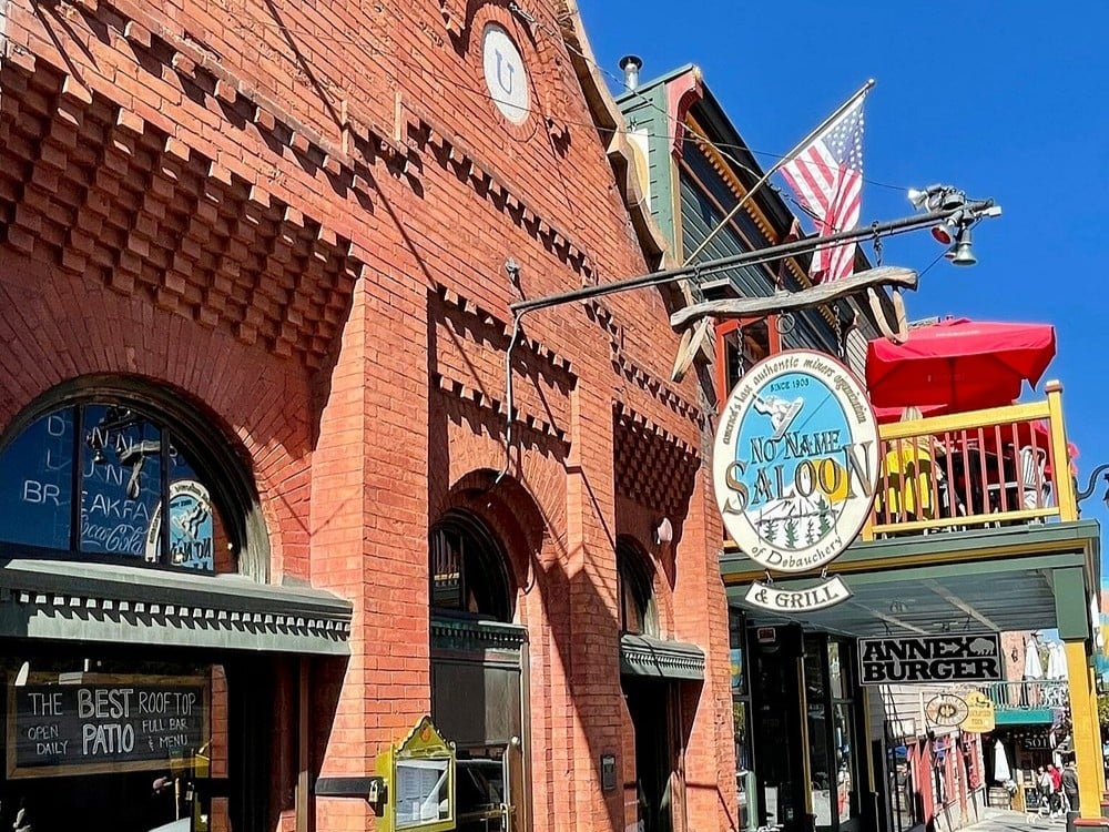 No Name Saloon