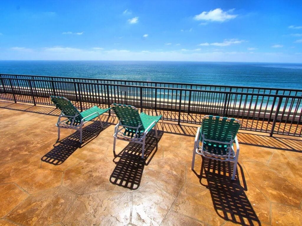 capri by the sea patio