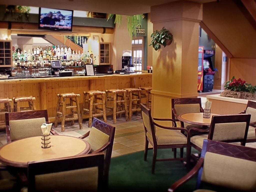 hilton lake tahoe bar