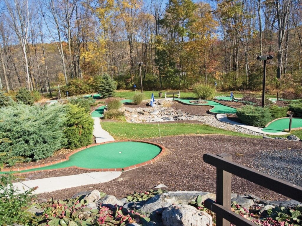 depuy village mini golf near the boardwalk at hersheypark