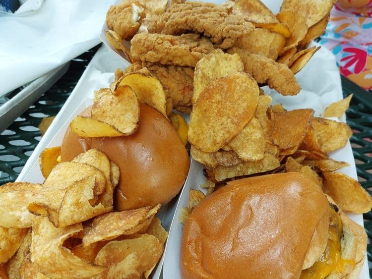 east coast burger works at the boardwalk at hersheypark