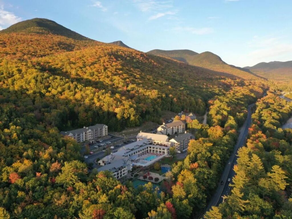 Innseason Resort at Pollard Brook