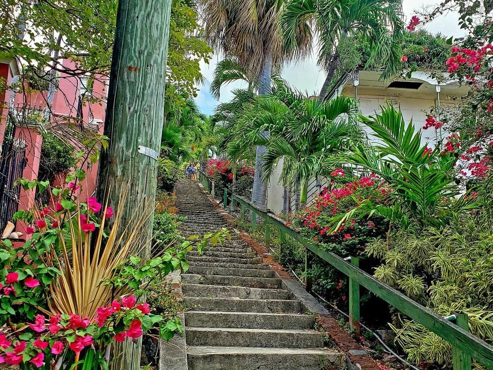 99 Steps in St Thomas