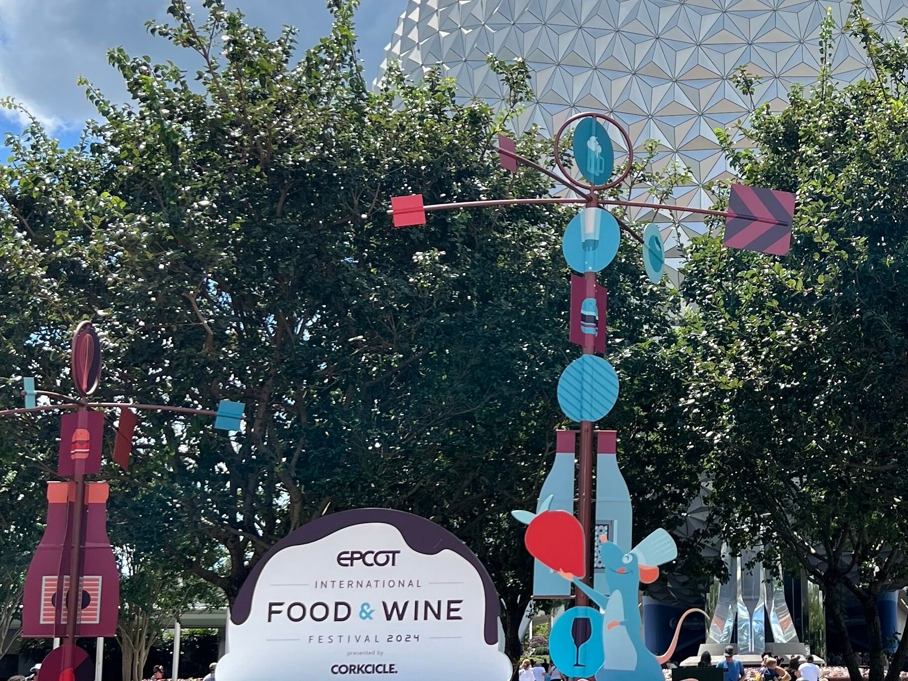 Best Places to Go in October in the US for Adults: Epcot Food and Wine Festival