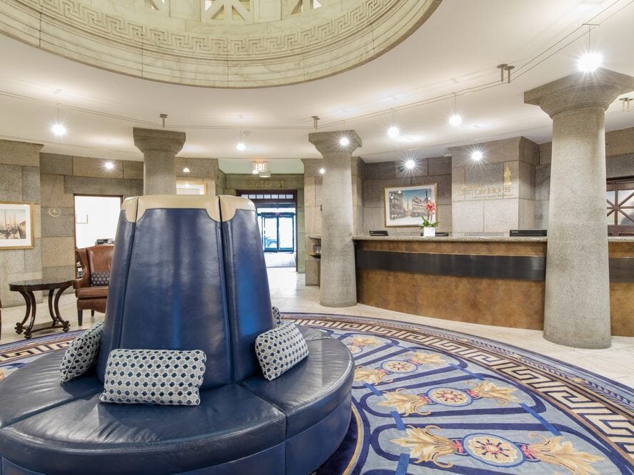 Marriott Custom House Lobby