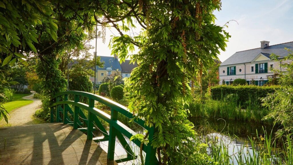 Marriott Timeshare Locations - Village d'Ile-de-France Gardens