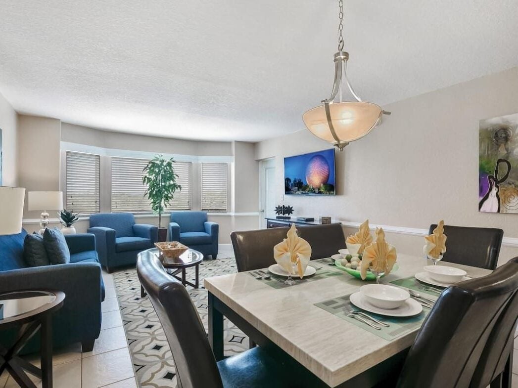 Silver Lake Living Room