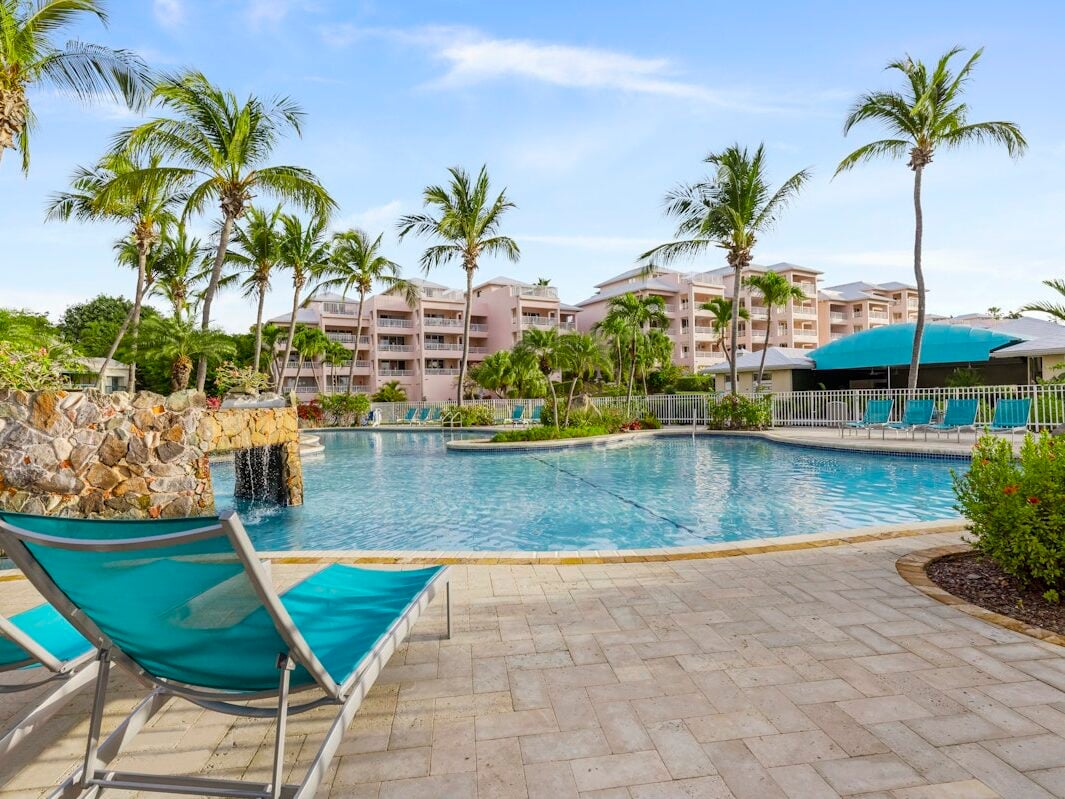 Club Wyndham Elysian Beach Resort Pool