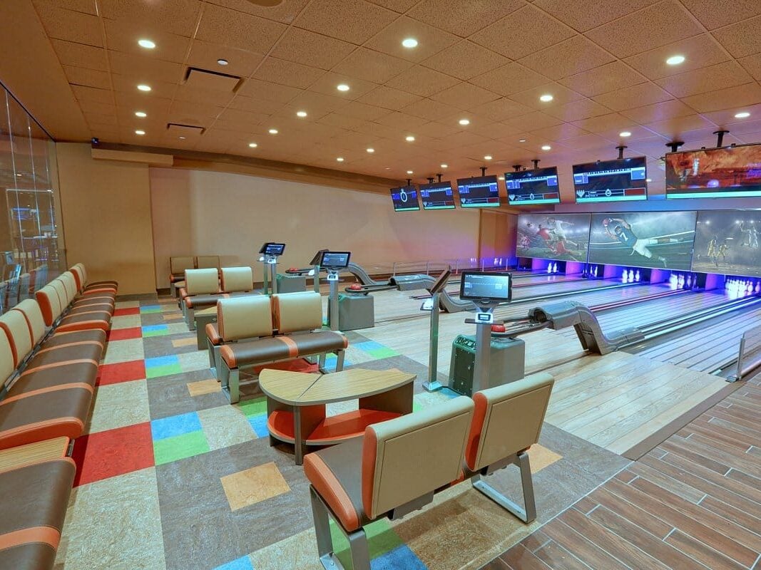 Westgate Lakes Resort and Spa Bowling Alley