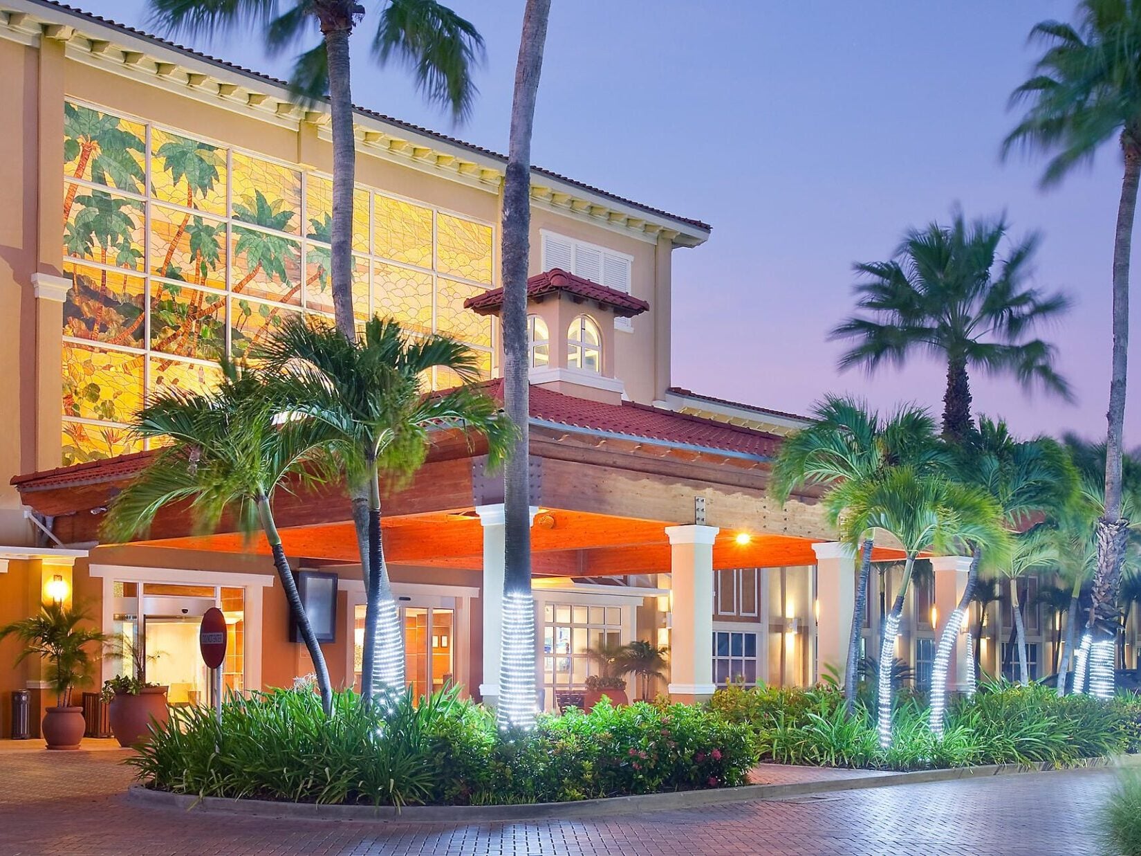 La Cabana Beach Resort Facade