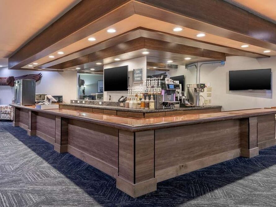 Hotel Bar