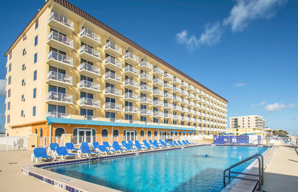 Casa del Mar Beach Resort