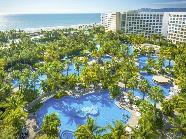 Best Cheap Beach Vacations: The Grand Mayan Nuevo Vallarta Pool